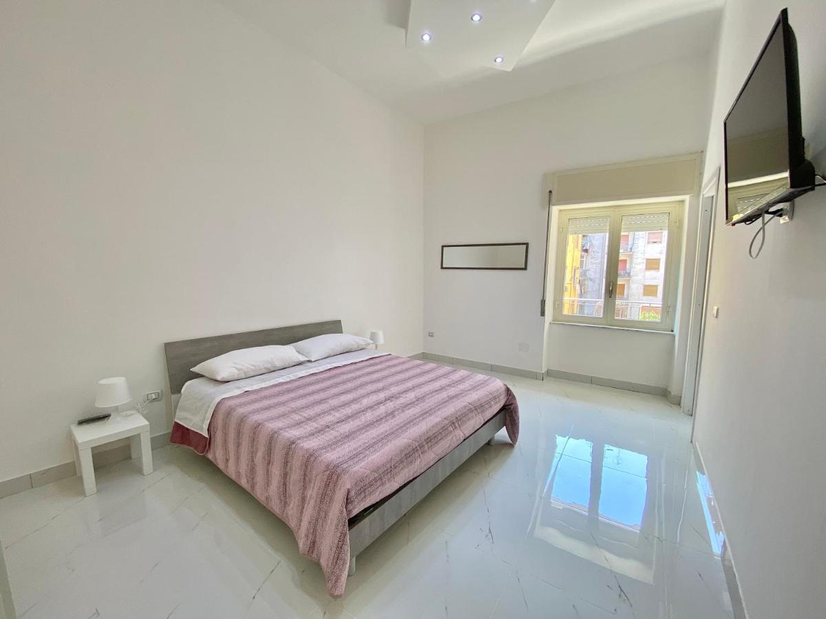 Appartement House M&C à Naples Extérieur photo